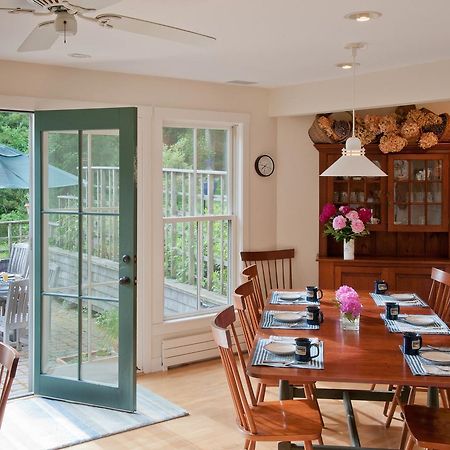 Coveside Bed & Breakfast Bed & Breakfast Georgetown ภายนอก รูปภาพ